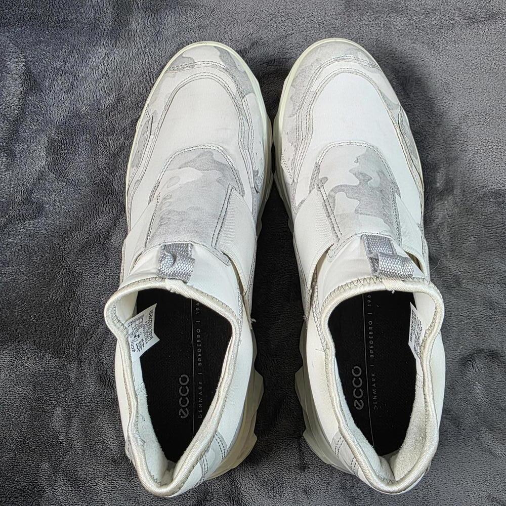 ECCO Women's Mx Low Slip on Leather Sneaker Sz 9-9.5 - Picture 9 of 11